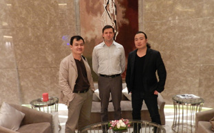 李華清先生和新加坡負責(zé)人